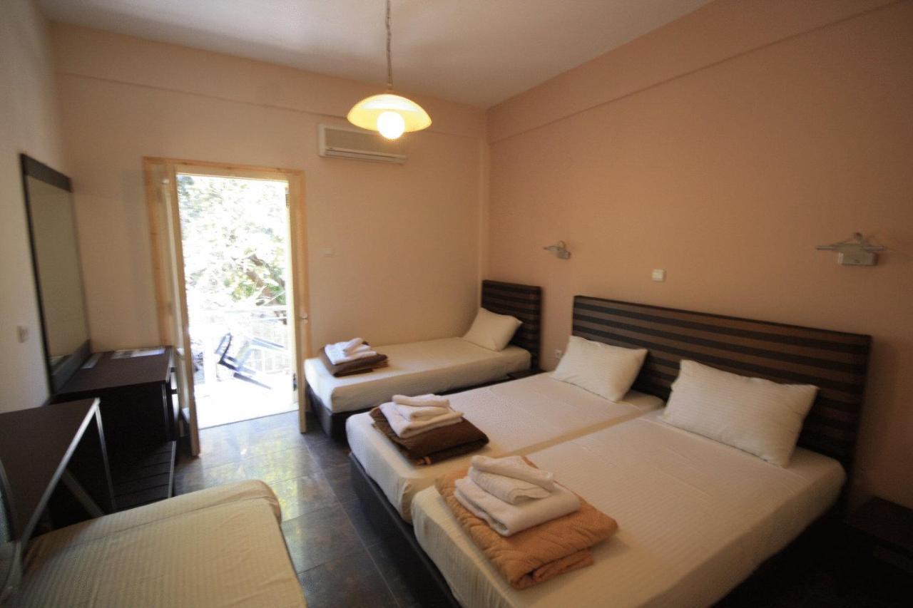 Ulrika Hotel Aegina Екстериор снимка